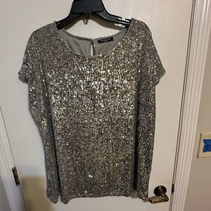 Cable and Gauge silver sequence top